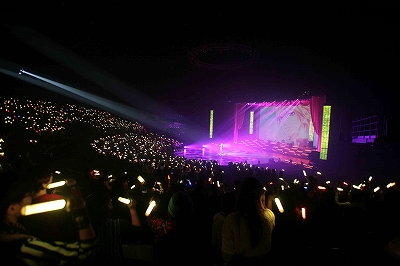 Valshe 初の一般開放フルライブでファンに新曲をサプライズプレゼント 来年2月リリース 君への嘘 が 名探偵コナン Edテーマに決定 リスアニ Web アニメ アニメ音楽のポータルサイト