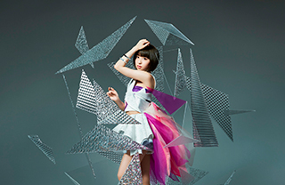 news-1507171200-c004