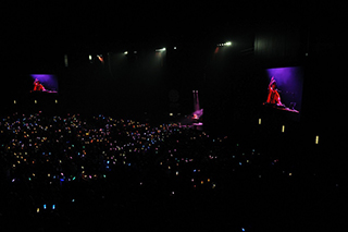 news-1607122200-c003