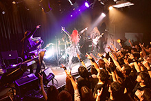 ミニ・アルバム『ANOTHER ARK』発売記念”UROBOROS secret live 「DARK REDEMPTION」”ライブレポート！