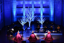 Kalafinaアコースティックライブ「Christmas Premium LIVE 2015 “Kalafina with Strings”」のオフィシャルレポートが到着！