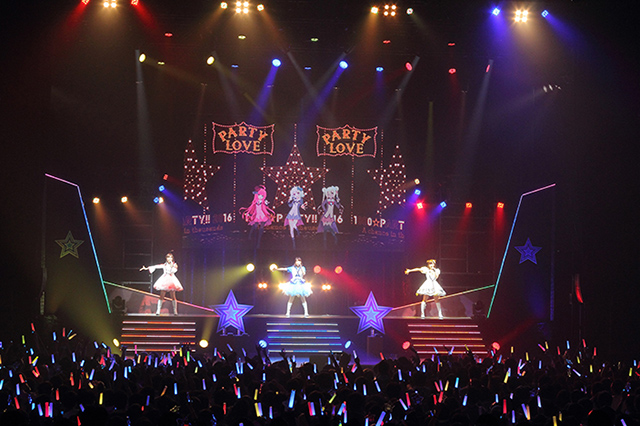 去年に続き、今年もみんなで「おっ昼だぁ～☆」！！”1000☆PARTY!!2016～A chance in thousands～”イベントレポート - 画像一覧（17/18）