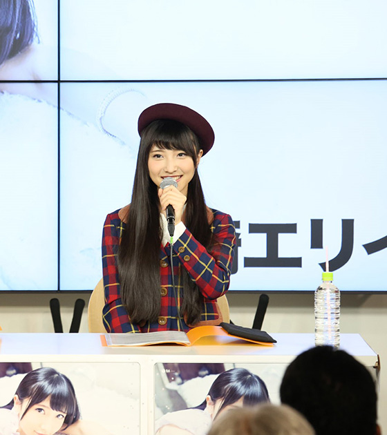 山崎エリイ、ソロデビュー決定後初の単独イベントは笑顔と拍手の溢れるなか無事に終了！ - 画像一覧（6/8）