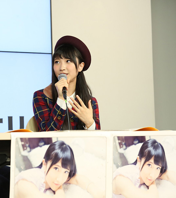 山崎エリイ、ソロデビュー決定後初の単独イベントは笑顔と拍手の溢れるなか無事に終了！ - 画像一覧（4/8）