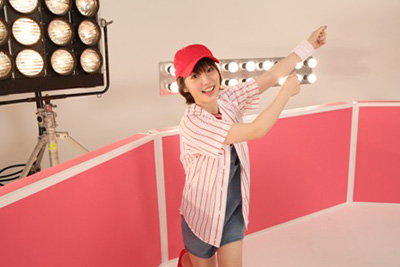 内田真礼の初ミニアルバム『Drive-in Theater』発売目前！MVのオフショット＆「クロスファイア」試聴動画を公開！ - 画像一覧（1/10）