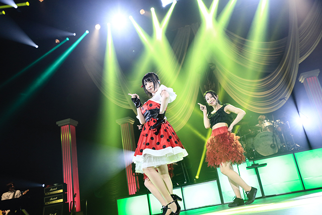Ray 5年間の音楽活動の軌跡を振り返った圧巻のライブ　“RAYVE2017 ～5th Anniversary～”レポート