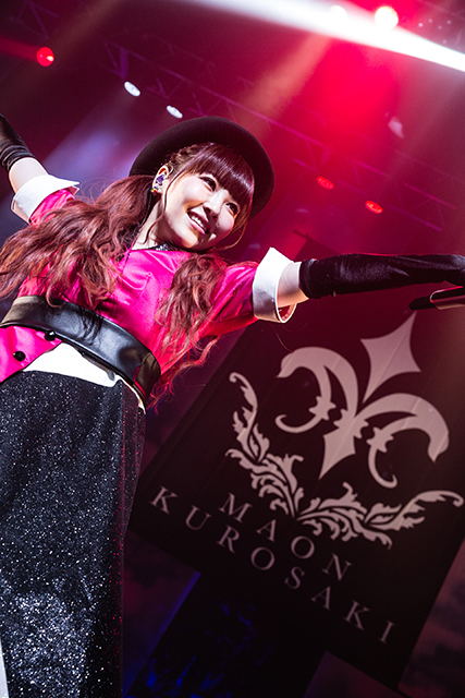 1年3ヶ月ぶりに魅せた黒崎真音の魔法の一夜！“MAON KUROSAKI LIVE 2017 ～Magic of Live!～”レポート - 画像一覧（5/7）