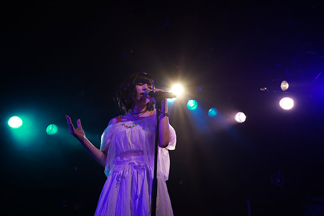 ファンに寄り添う歌声の源は、その笑顔。 “Machico Live Tour 2017 DAY’S melody:”東京公演レポート - 画像一覧（6/7）