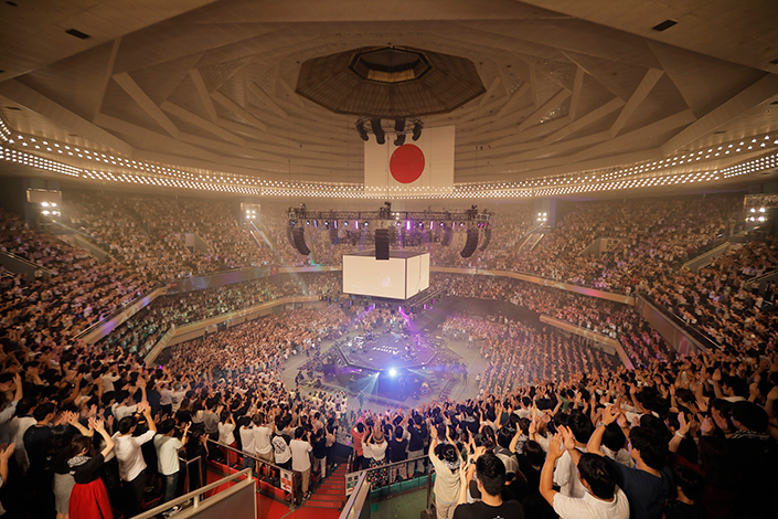 Aimer、日本武道館での初ワンマンライブが13,000人動員の大盛況！新曲「花の唄」「ONE」も初披露！コニカミノルタプラネタリウム“天空”リニューアルテーマソングを担当することも決定！