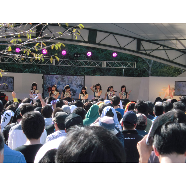 『新章』直前、期待高まるステージに！ “Wake Up, Girls！新章 明日から放送！マチ★アソビライブ！”レポート - 画像一覧（2/4）