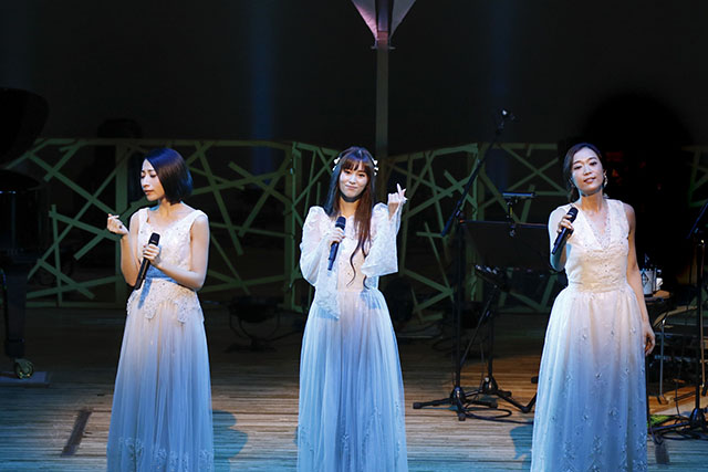 「Kalafina Acoustic Tour 2017 〜“＋ONE” with Strings〜」＆「“Kalafina with Strings” Christmas Premium LIVE 2017」がスタート！ - 画像一覧（3/3）