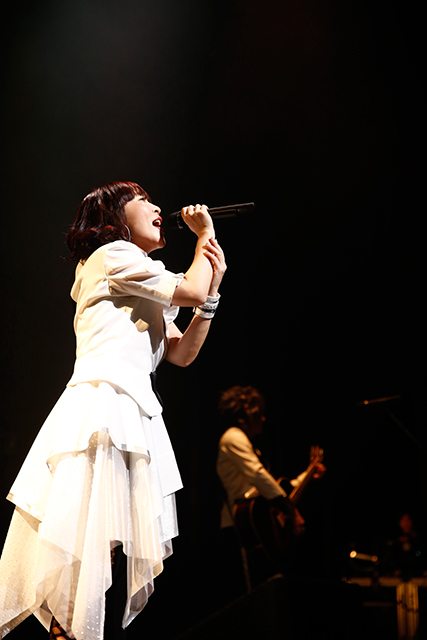 「予定調和」を壊して「その先へ」――“angela Live Tour 2018 Beyond”セミファイナル　ライブレポート - 画像一覧（9/10）