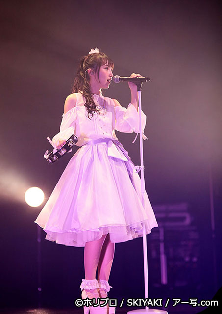 昭和歌謡と持ち歌を折り重ね、“初挑戦”もまぶしました。 “山崎エリイ Concept Concert 2018 「millefeuille harmony」”レポート - 画像一覧（4/4）