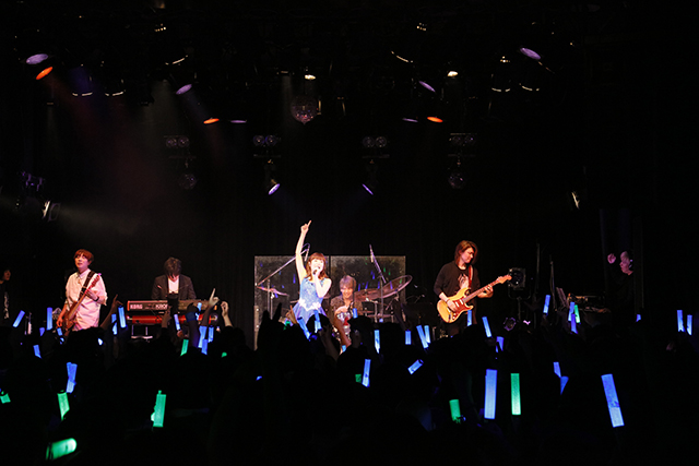 人気女性声優・渕上 舞 1st LIVE“Fly High Myway!”初日となる東京・代官山 UNIT 公演が大盛況のうちに終了！ - 画像一覧（1/3）