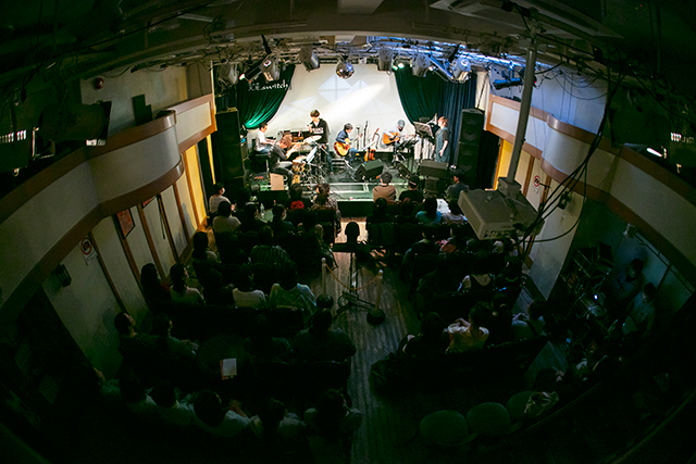 観客の目の前で楽曲をレコーディング！緒方恵美『EARLY OGATA BEST』録音イベント “real/recording・dummy/live”レポート - 画像一覧（3/7）