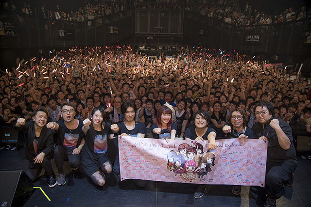 ファイナルにして、史上最高のファンとのぶつかり合いが生んだ熱気と興奮。“遠藤ゆりか「YURIKA ENDO FINAL LIVE-Emotional Daybreak-」”レポート - 画像一覧（5/6）