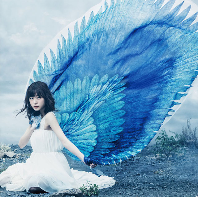 水瀬いのり、6thシングル「TRUST IN ETERNITY」、LIVE Blu-ray「Inori Minase LIVE TOUR BLUE COMPASS」のジャケット写真＆シングルc/wタイトルを公開！