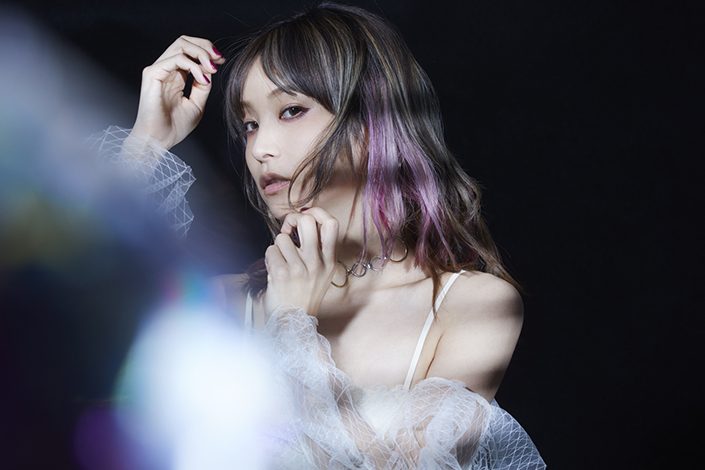 Lisa新曲 Adamas 各配信サイト デイリー23冠達成 オリコン週間デジタルシングル 単曲 ランキングlisa初のウィークリー1位を達成 リスアニ Web アニメ アニメ音楽のポータルサイト