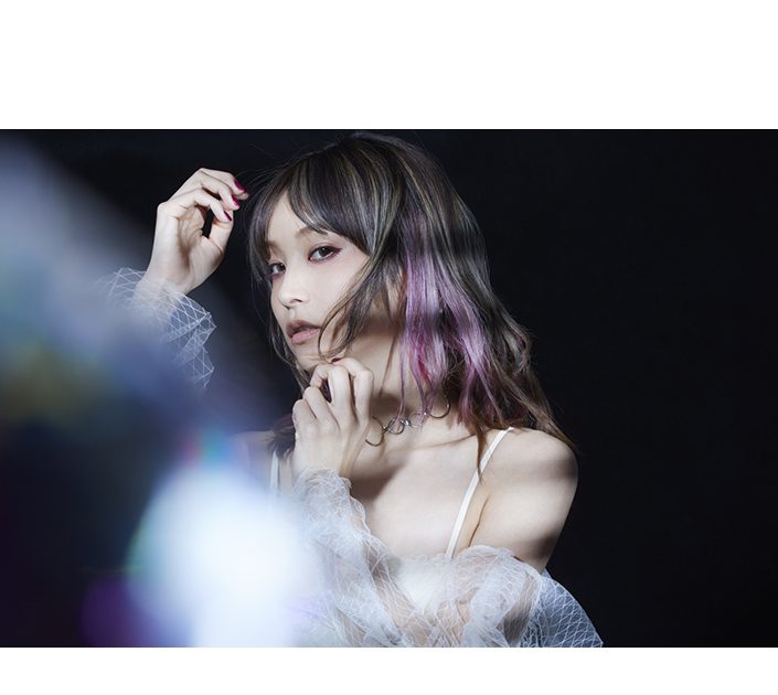 LiSA新曲「ADAMAS」各配信サイト デイリー23冠達成！＆オリコン週間
