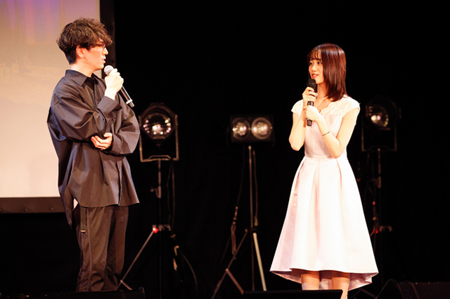 22歳のみっくに、いざ変身！ “伊藤美来 Birthday Event2018 ～22歳、そんなに大人ですか？～”レポート - 画像一覧（2/7）