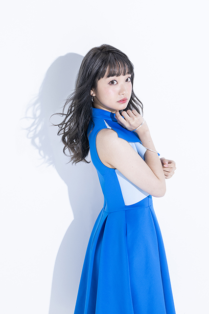 大橋彩香 デビュー5周年記念ソング「Give Me Five!!!!!」制作決定・5周年ロゴを解禁！！