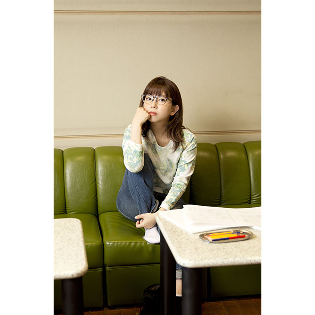 牧野由依　アーティスト活動15周年の軌跡を辿る！セレクトアルバム『UP!!!!』インタビュー - 画像一覧（1/3）