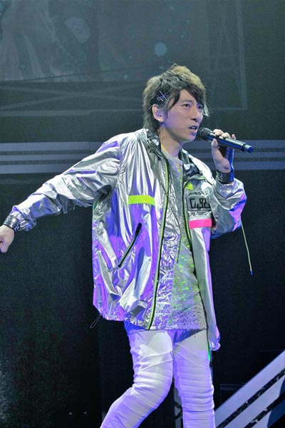 羽多野 渉ライブツアー “Wataru Hatano Live Tour 2019 -Futuristic-”大宮公演レポート！ - 画像一覧（2/9）