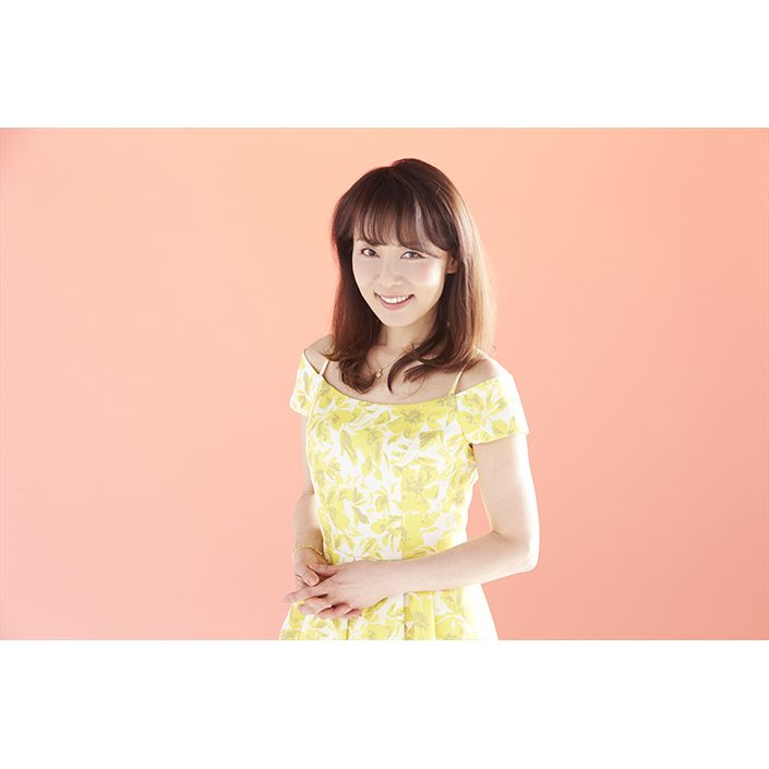 鮎川麻弥 7月24日発売ベストに ｚガンダム エルガイム ドラグナー など大ヒットアニソンと新曲2曲を含む全17曲を収録 東阪ライブツアーの２次オフィシャル先行もスタート リスアニ Web アニメ アニメ音楽のポータルサイト