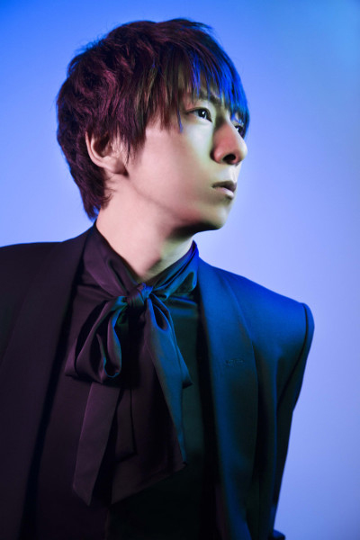 羽多野渉3月開催ライブ「Wataru Hatano LIVE Tour 2019 -Futuristic- Live BD&DVD」発売決定＆オンリーショップ開催も決定！ - 画像一覧（2/3）