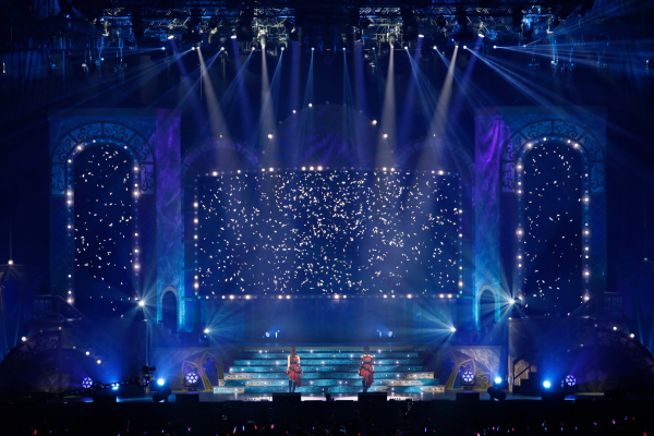 息を呑む歌劇やギター演奏で可能性を拡張したライブ。“THE IDOLM@STER MILLION LIVE! 6thLIVE TOUR UNI-ON@IR!!!!” 福岡公演「Fairy STATION」初日レポート - 画像一覧（22/29）