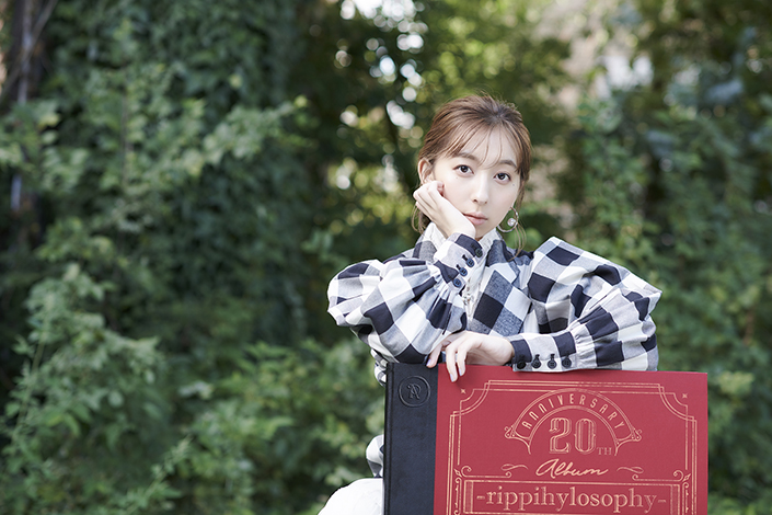 飯田里穂20th Project 第3弾『20th Anniversary Album -rippihylosophy (りぴろそふぃー)-』収録楽曲決定！ - 画像一覧（1/2）