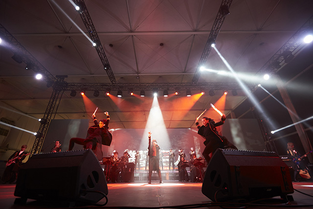 Linked Horizon、サウジアラビアで日本人初のライブ歌唱を披露！現地ファン熱狂の歴史的快挙達成！ - 画像一覧（1/4）