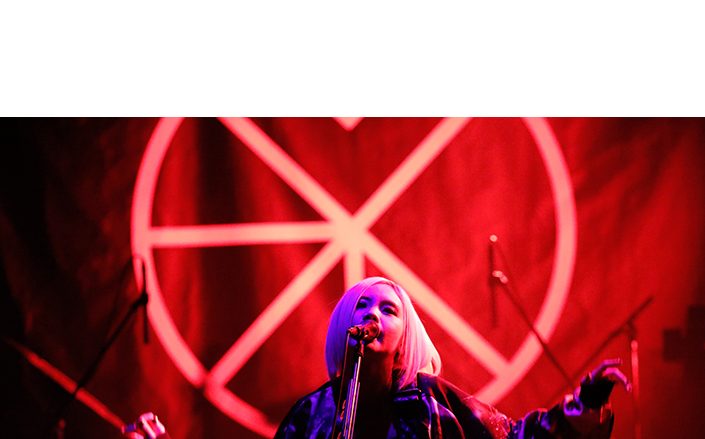 西沢幸奏のソロプロジェクト、EXiNA（イクジーナ）が東阪で初のワンマンライブを開催！