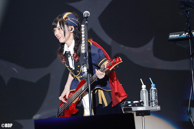 「バンドリ！」の2大実力派バンドが幕張で火花を散らす！Roselia×RAISE A SUILEN合同ライブ「Rausch und/and Craziness」レポート - 画像一覧（6/14）