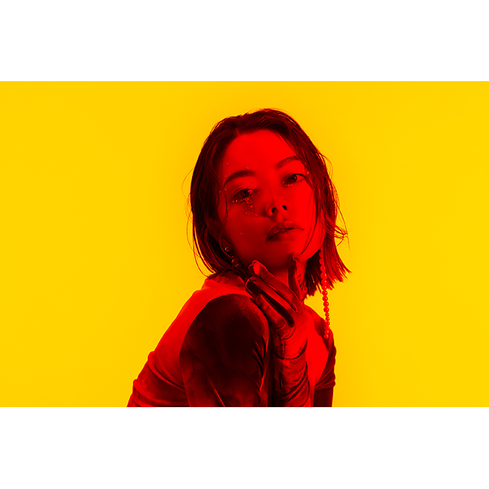 安田レイ新曲「through the dark」がTVアニメ『白猫プロジェクト ZERO CHRONICLE』EDテーマに決定！　 - 画像一覧（2/2）