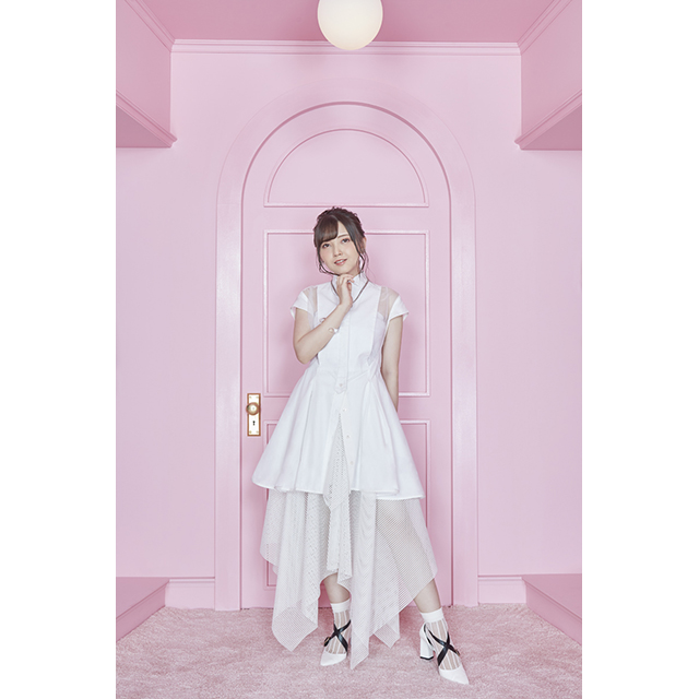 鬼頭明里1stアルバム『STYLE』収録曲、ジャケット写真を公開！さらに、1stライブツアーも東京、大阪、名古屋で開催決定！ - 画像一覧（2/4）