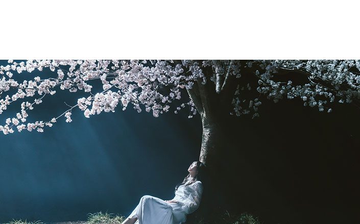 Aimer、YouTube Channel登録者数100万人突破と、最新シングル「春はゆく/marie」の大ヒットを記念して、ミュージックビデオ10作品をフルサイズでYouTube Channelにて一挙公開！