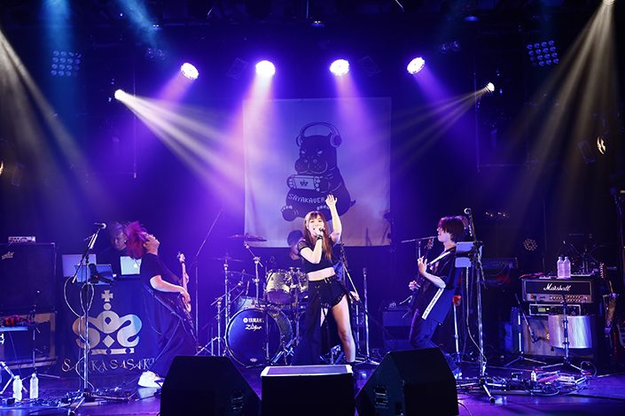 佐咲紗花 生配信ライブ 佐咲紗花band Live Special Streaming Session にてデビュー10周年を記念したベストアルバム発売を発表 さらに 10周年企画のマンスリーライブが8月に復活 リスアニ Web アニメ アニメ音楽のポータルサイト