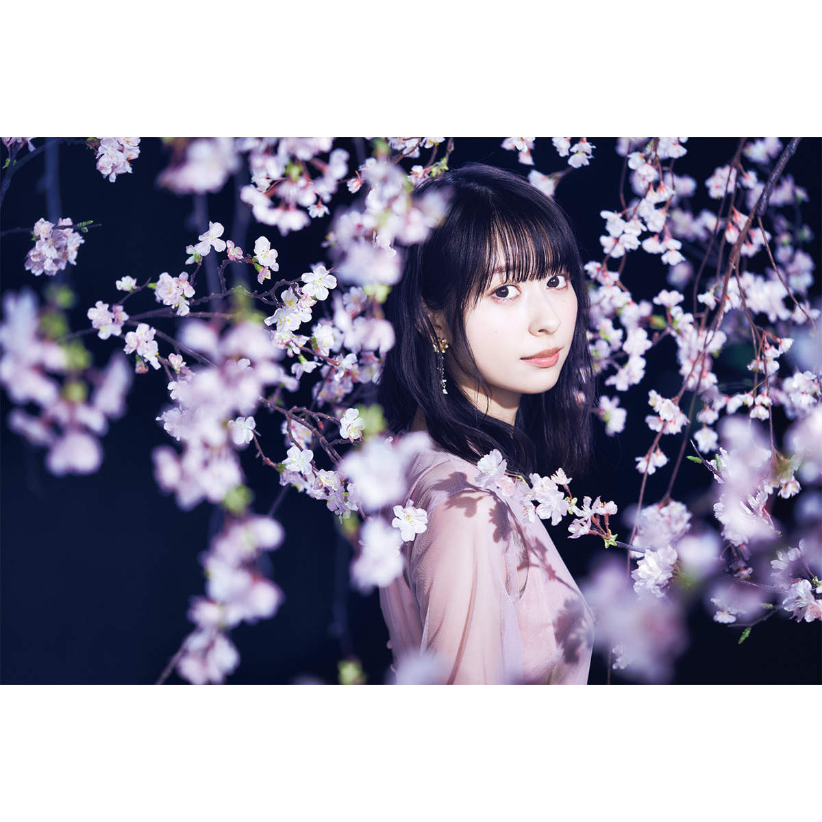 近藤玲奈、4月14日発売のデビューシングル「桜舞い散る夜に」の先行配信とYouTubeにてMusic Videoのプレミア公開決定！ - 画像一覧（1/4）