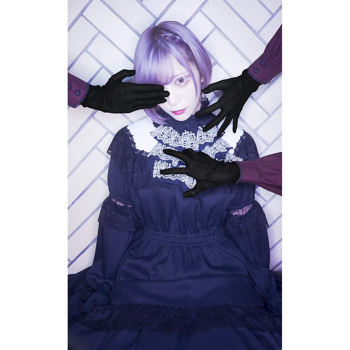 ReoNa、iTunesやmoraにてリアルタイム総合チャート首位を獲得した新曲「ないない」（TVアニメ「シャドーハウス」EDテーマ）のMVをYouTubeにてプレミア公開！ - 画像一覧（6/8）