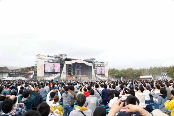 ずっと此処へ、辿り着こうと走ってきたね。“THE IDOLM@STER MILLION LIVE! 7thLIVE Q@MP FLYER!!! Reburn”DAY1レポート - 画像一覧（24/32）