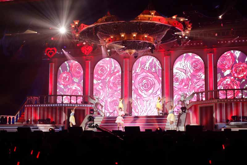 【ライブレポート】病める時も、健やかなる時も共に。“THE IDOLM@STER CINDERELLA GIRLS 10th ANNIVERSARY M@GICAL WONDERLAND TOUR!!! MerryMaerchen Land” 福岡公演DAY1レポート - 画像一覧（4/9）