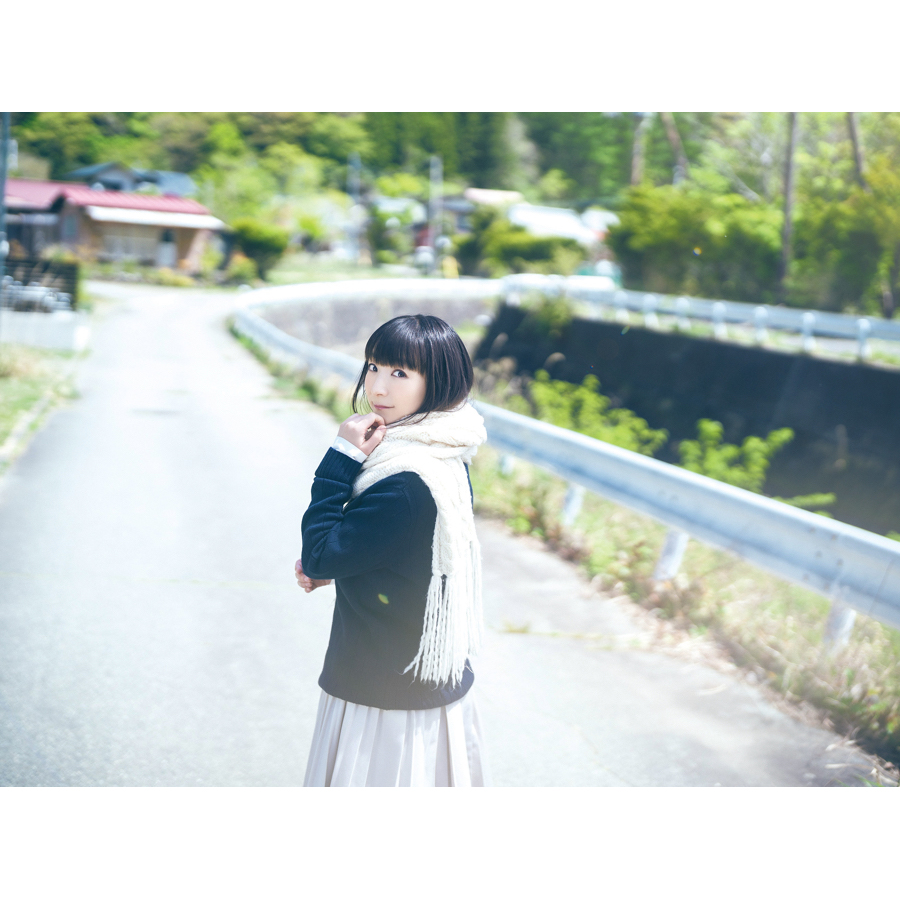 【インタビュー】自身も出演するTVアニメ『先輩がうざい後輩の話』EDテーマ「虹が架かるまでの話」を配信リリース！堀江由衣に楽曲と作品の魅力を聞く - 画像一覧（2/3）