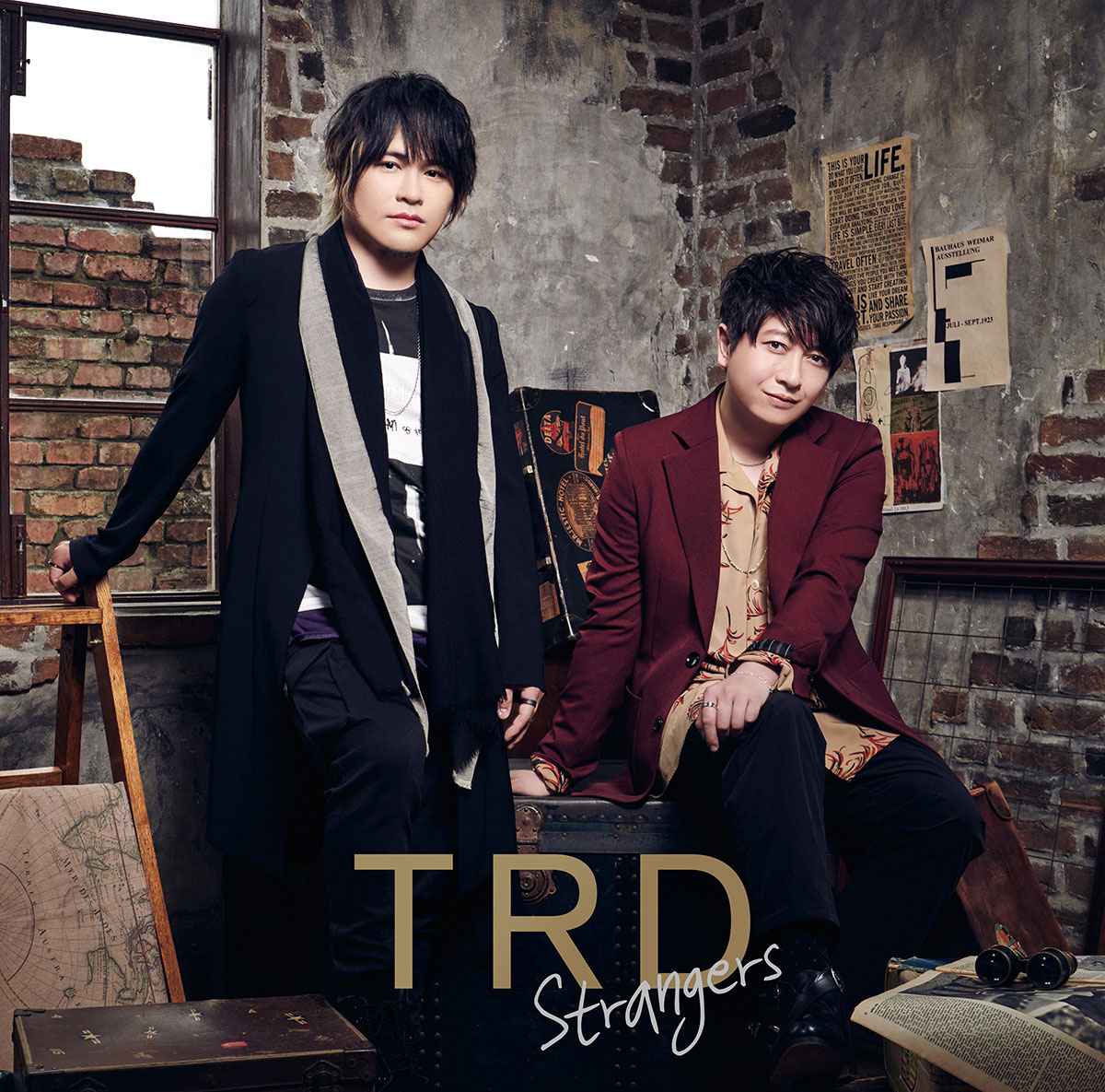 6月にミニアルバム『TRAD』で始動した近藤孝行と小野大輔のTRADが1stシングル「Strangers」をリリース！　TVアニメ『吸血鬼すぐ死ぬ』のEDテーマでもある今作の制作について話を聞く - 画像一覧（4/6）