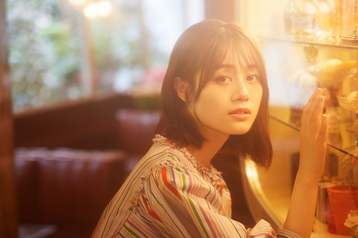 伊藤美来 写真集「Sheer」＆9thシングル「パスタ」連動購入特典が決定！さらに、伊藤美来店長が飾る店内POP＆パネル展の開催も決定！ - 画像一覧（6/6）