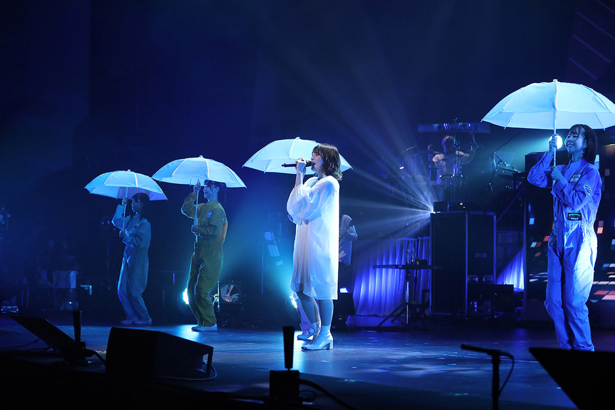 【ライブレポート】ハッピーでエキサイティングな、クライマックス連発の充実ライブ！ 内田真礼ツアー“MA-YA-YAN Happy Cream MAX!!”神奈川公演レポート - 画像一覧（9/14）