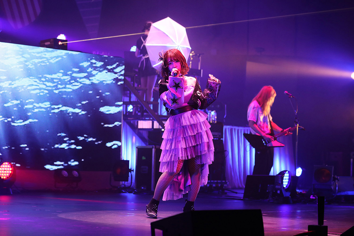 【ライブレポート】ハッピーでエキサイティングな、クライマックス連発の充実ライブ！ 内田真礼ツアー“MA-YA-YAN Happy Cream MAX!!”神奈川公演レポート - 画像一覧（6/14）