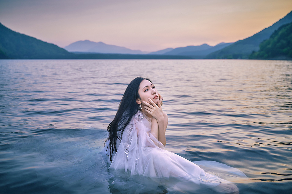 TVアニメ『オーバーロードⅣ』主題歌アーティスト最新アー写公開！PVでOP＆ED音源解禁！ - 画像一覧（4/4）