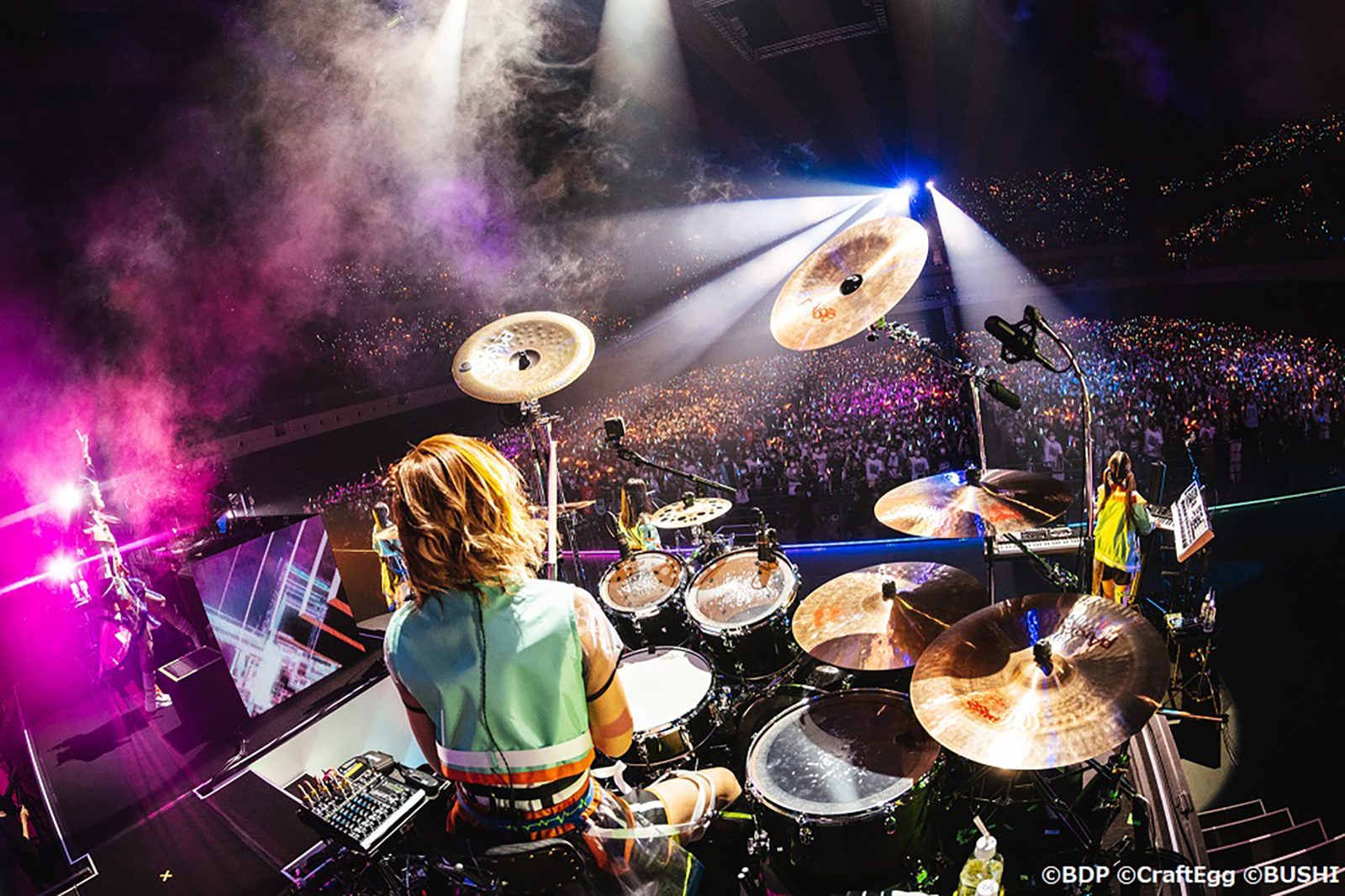 4DAYSを締め括る、有明アリーナが似合う都会的なステージングを披露！“BanG Dream! 10th☆LIVE” DAY4：RAISE A SUILEN「SOUL ROAR」レポート - 画像一覧（8/11）