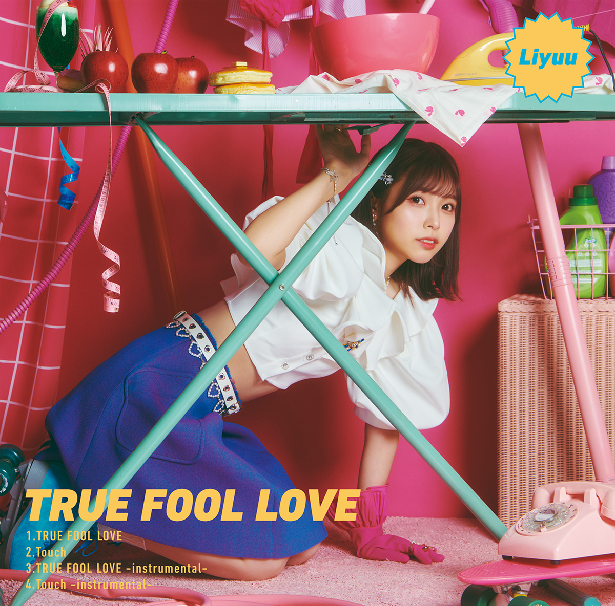 Liyuu「TRUE FOOL LOVE」リリース記念フリーライブ＆サイン会のイベントレポートが到着！ - 画像一覧（5/5）